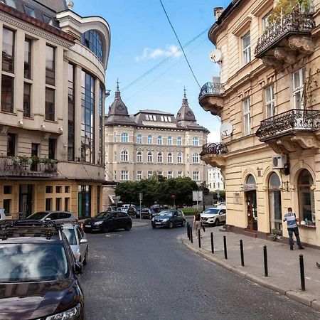 Lovely Apartment On Drahomanova Street Liov Exterior foto