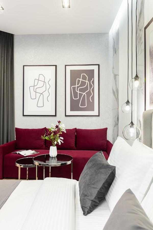 Lovely Apartment On Drahomanova Street Liov Exterior foto